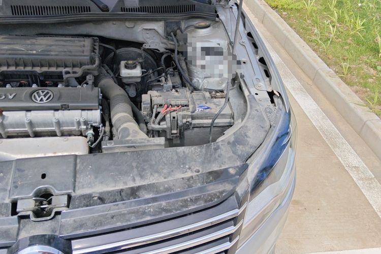 Used Volkswagen Bora 2013 1.6L Automatic Comfort Model Engine Bay Left