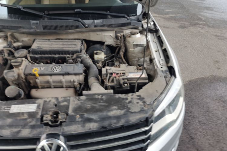 Used Volkswagen Bora 2013 1.6L Manual Comfort Model Engine Bay Left