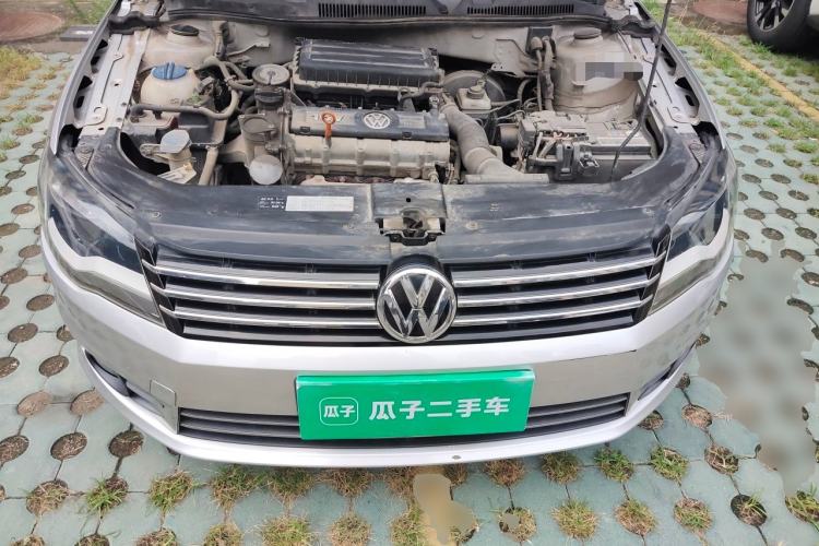 Used Volkswagen Bora 2013 1.6L Manual Comfort Model Engine Bay