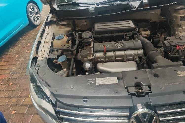 Used Volkswagen Bora 2013 1.6L Automatic Comfort Model Engine Bay Right