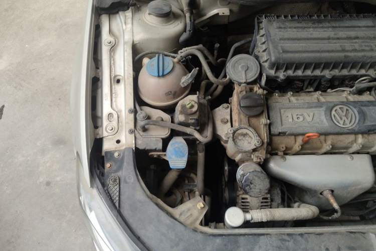 Used Volkswagen Bora 2013 1.6L Automatic Comfort Model Engine Bay Right