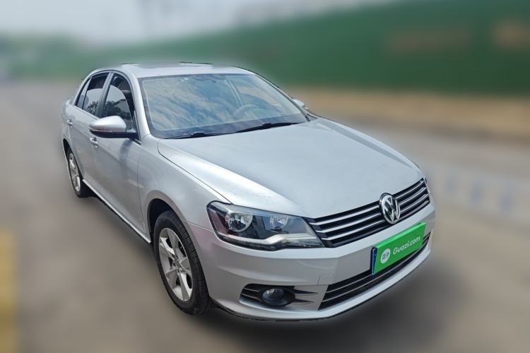 Used Volkswagen Bora 2013 1.6L Automatic Comfort Model Front Right 45 Deg