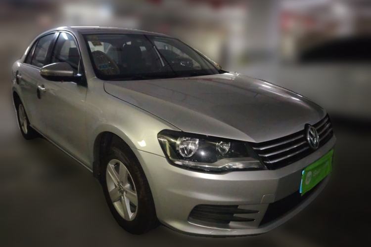 Used Volkswagen Bora 2013 1.6L Automatic Fashion Model Front Right 45 Deg