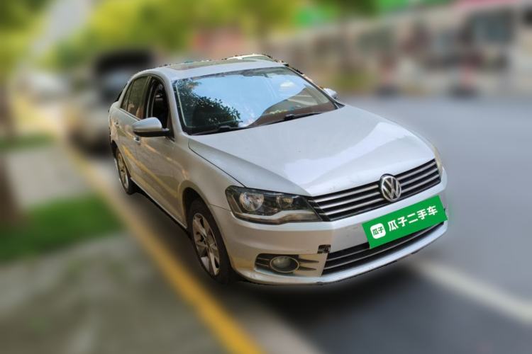 Used Volkswagen Bora 2013 1.6L Manual Comfort Model Front Right 45 Deg