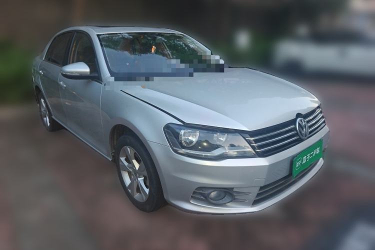 Used Volkswagen Bora 2013 1.6L Automatic Comfort Model Front Right 45 Deg