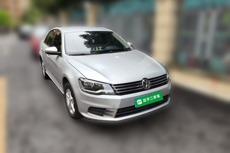 Used Volkswagen Bora 2013 1.6L Automatic Fashion Model Front Right 45 Deg