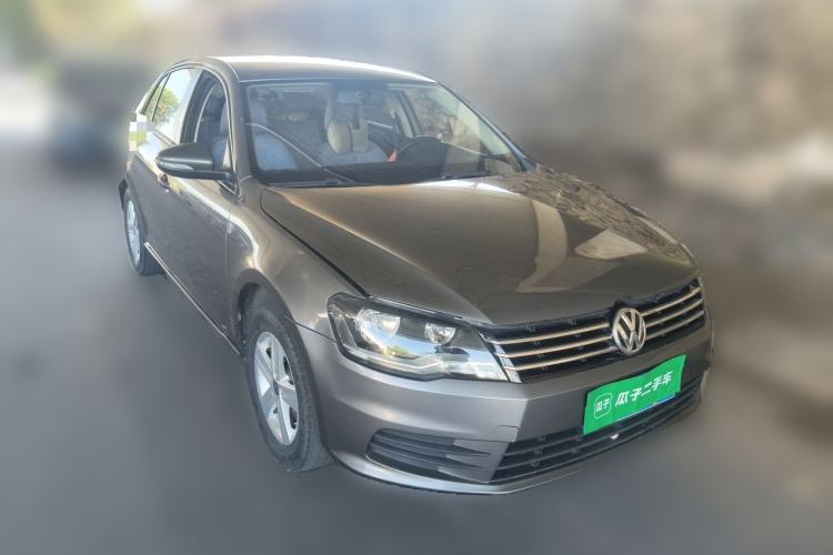 Used Volkswagen Bora 2013 1.6L Manual Fashion Edition Front Right 45 Deg