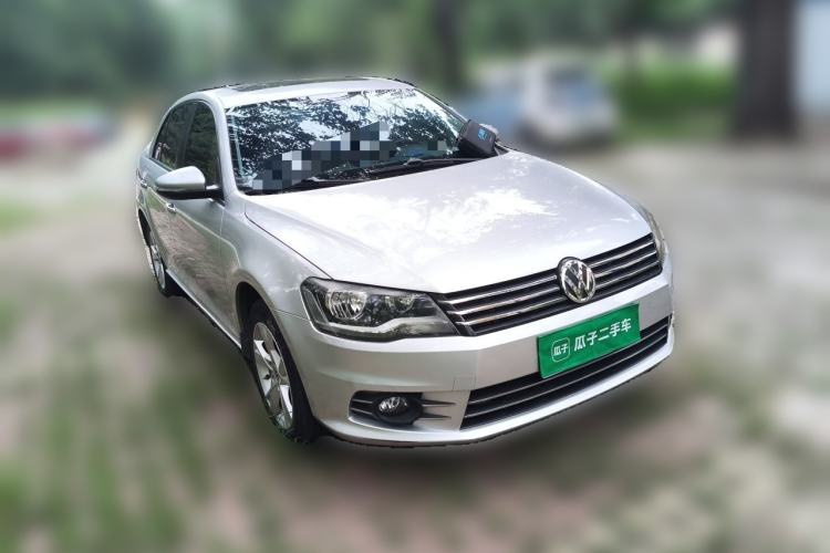 Used Volkswagen Bora 2013 1.6L Automatic Comfort Model Front Right 45 Deg