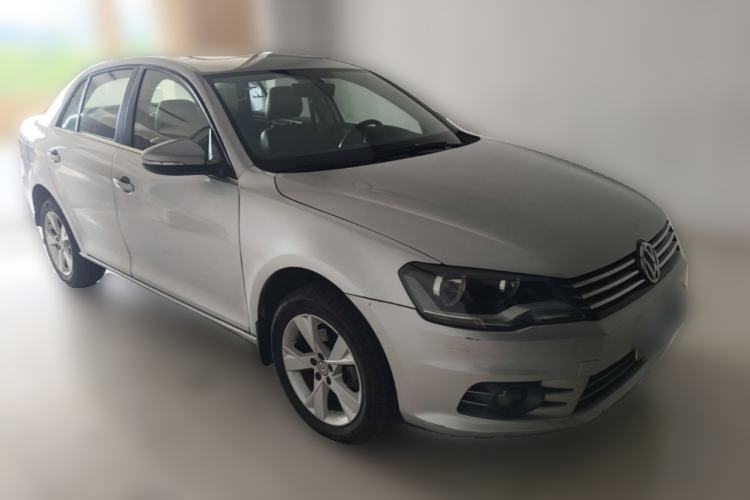 Used Volkswagen Bora 2013 1.6L Manual Comfort Model Front Right 45 Deg