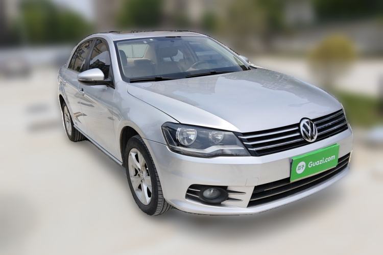 Used Volkswagen Bora 2013 1.6L Automatic Comfort Model Front Right 45 Deg
