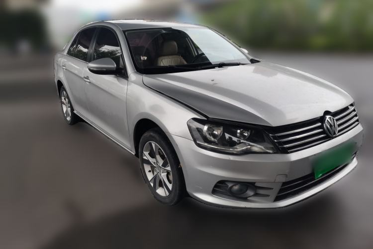 Used Volkswagen Bora 2013 1.6L Manual Comfort Model Front Right 45 Deg