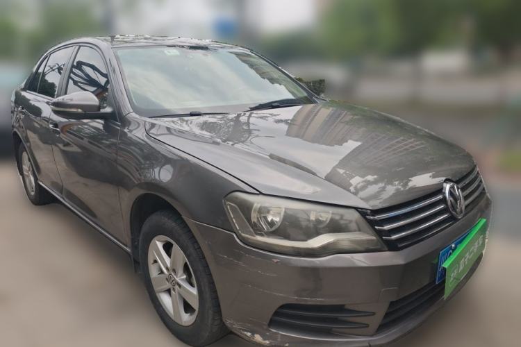 Used Volkswagen Bora 2013 1.6L Automatic Fashion Model Front Right 45 Deg