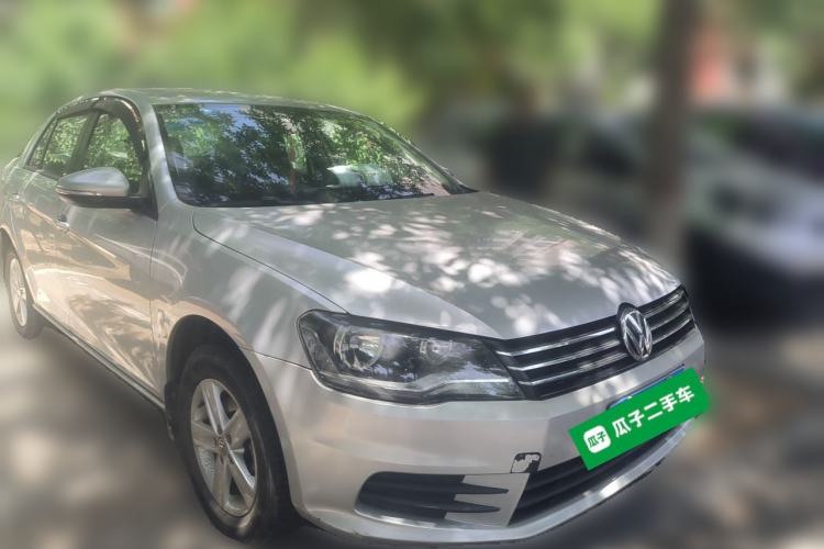 Used Volkswagen Bora 2013 1.6L Manual Fashion Edition Front Right 45 Deg