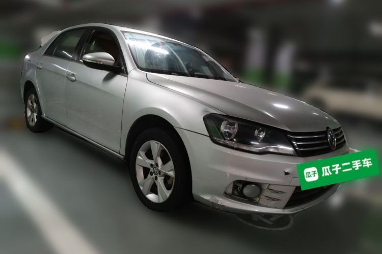 Used Volkswagen Bora 2013 1.6L Automatic Comfort Model Front Right 45 Deg