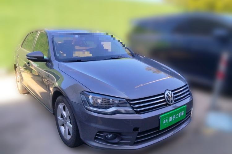 Used Volkswagen Bora 2013 1.4T Automatic Comfort Model Front Right 45 Deg