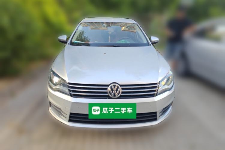 Used Volkswagen Bora 2013 1.6L Automatic Fashion Model Front