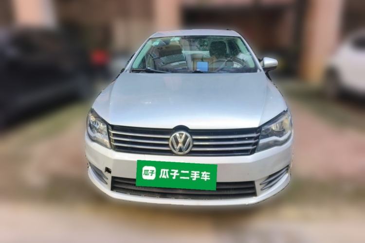 Used Volkswagen Bora 2013 1.6L Automatic Fashion Model Front