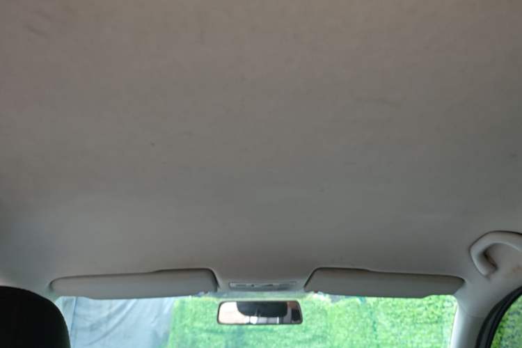 Used Volkswagen Bora 2013 1.6L Automatic Fashion Model Headliner