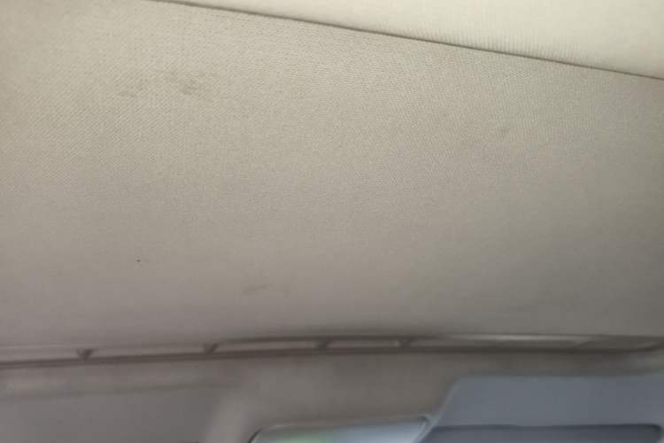 Used Volkswagen Bora 2013 1.6L Automatic Comfort Model Headliner