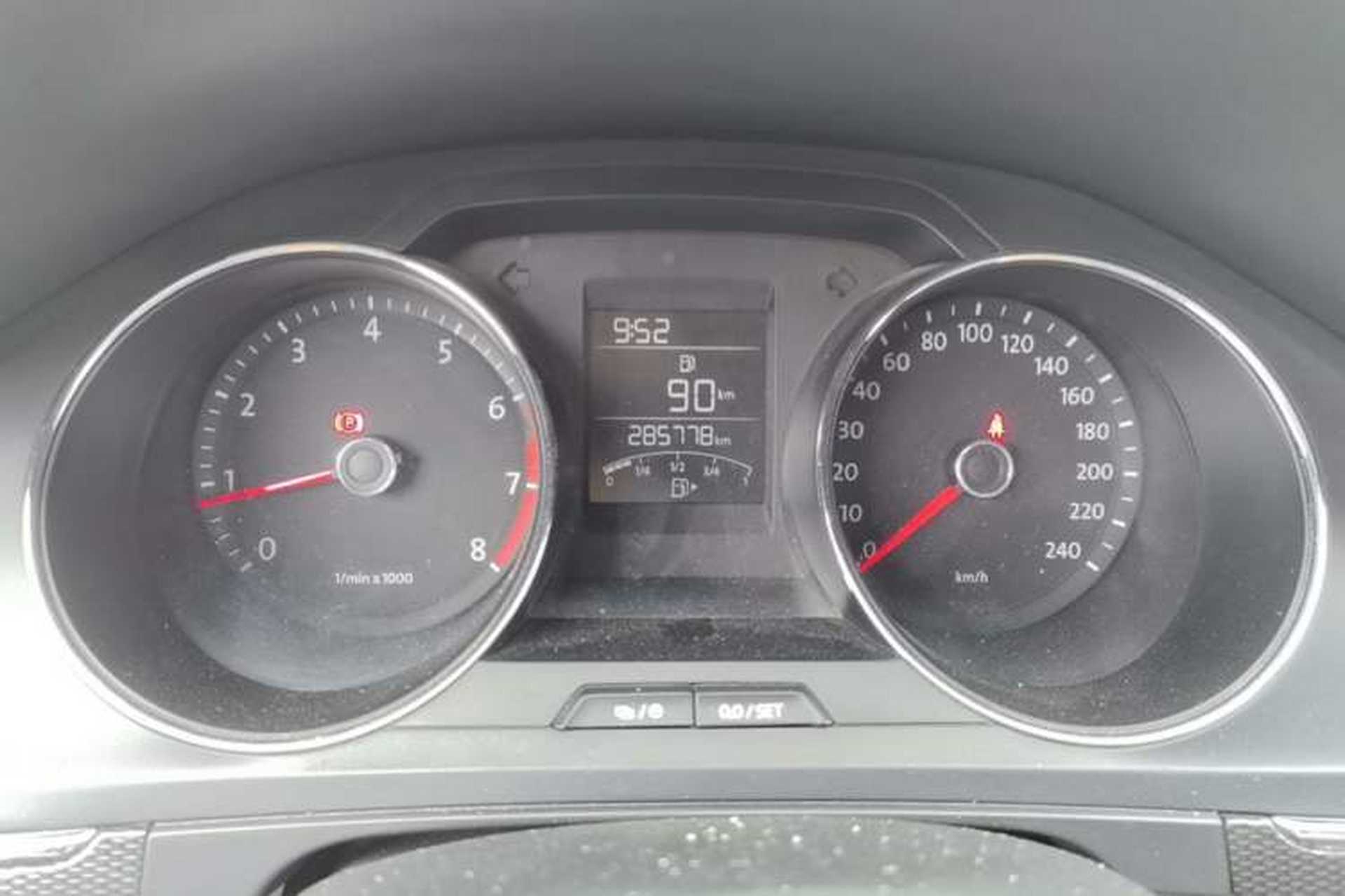 Used Volkswagen Bora 2013 1.6L Manual Fashion Edition Instrument Cluster