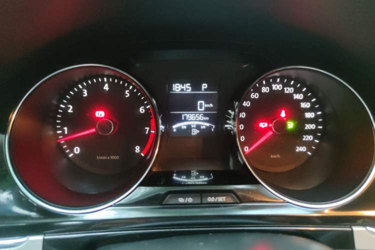 Used Volkswagen Bora 2013 1.4T Automatic Comfort Model Instrument Cluster