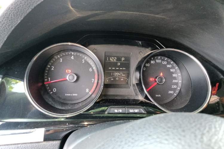Used Volkswagen Bora 2013 1.6L Automatic Comfort Model Instrument Cluster