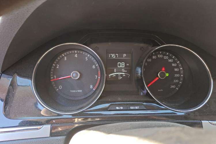 Used Volkswagen Bora 2013 1.6L Automatic Comfort Model Instrument Cluster