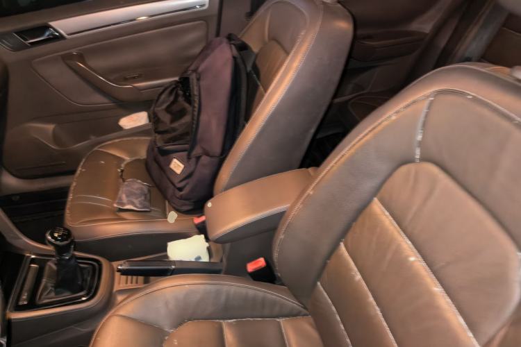 Used Volkswagen Bora 2013 1.6L Manual Comfort Model Left Front Seat