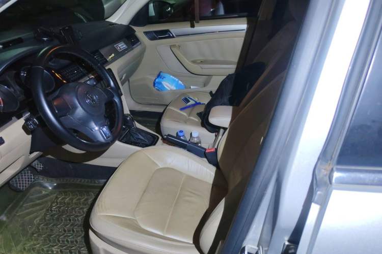Used Volkswagen Bora 2013 1.6L Automatic Comfort Model Left Front Seat