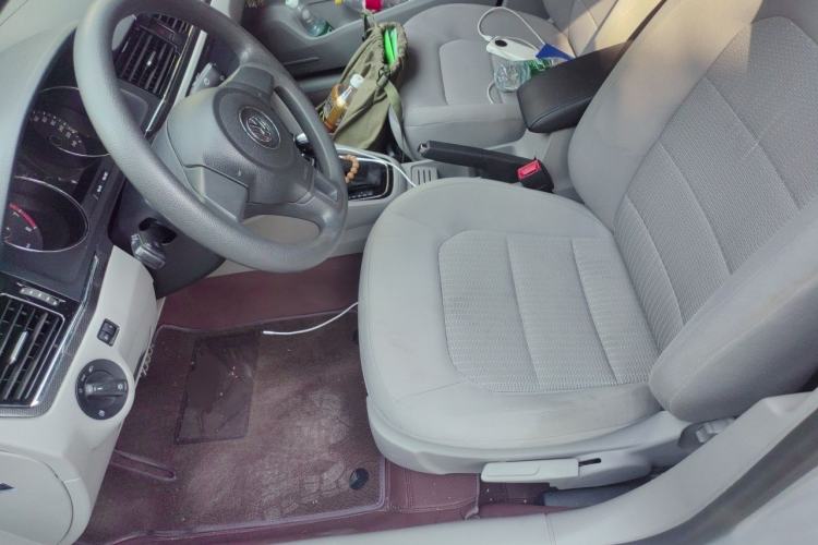 Used Volkswagen Bora 2013 1.6L Automatic Fashion Model Left Front Seat