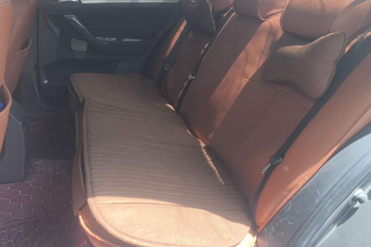 Used Volkswagen Bora 2013 1.6L Manual Fashion Edition Left Rear Seat