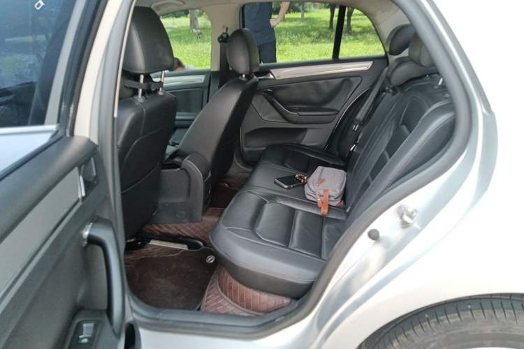 Used Volkswagen Bora 2013 1.6L Automatic Comfort Model Left Rear Seat