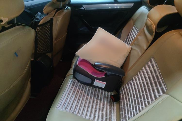 Used Volkswagen Bora 2013 1.6L Automatic Comfort Model Left Rear Seat