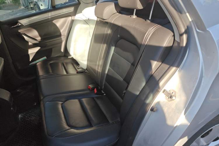 Used Volkswagen Bora 2013 1.6L Automatic Comfort Model Left Rear Seat