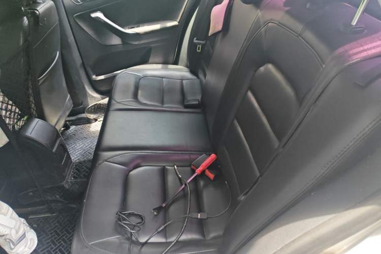 Used Volkswagen Bora 2013 1.6L Automatic Fashion Model Left Rear Seat