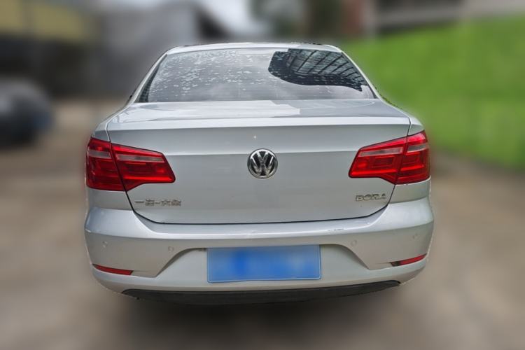 Used Volkswagen Bora 2013 1.6L Automatic Fashion Model Rear