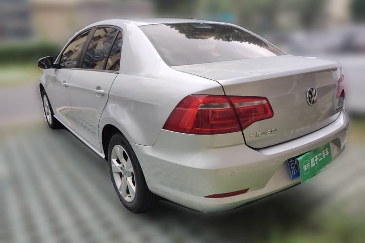Used Volkswagen Bora 2013 1.6L Manual Comfort Model Rear Left 45 Deg
