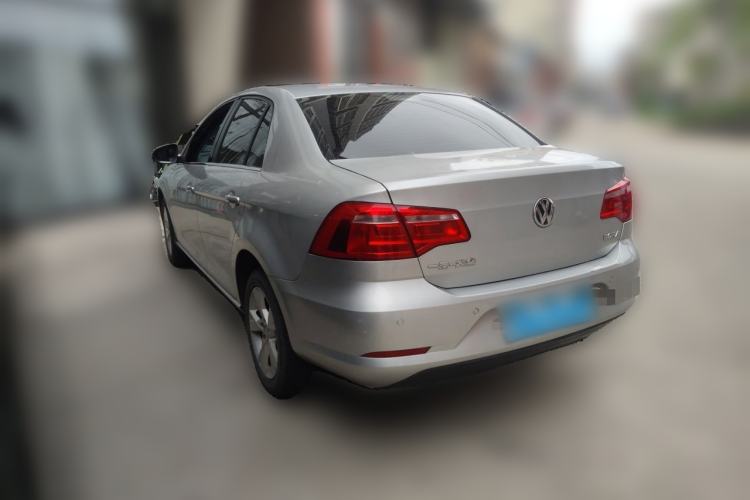 Used Volkswagen Bora 2013 1.6L Automatic Comfort Model Rear Left 45 Deg