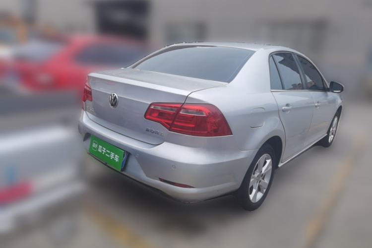 Used Volkswagen Bora 2013 1.6L Manual Comfort Model Rear Right 45 Deg
