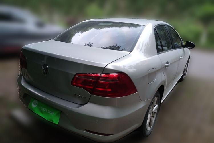 Used Volkswagen Bora 2013 1.4T Automatic Comfort Model Rear Right 45 Deg