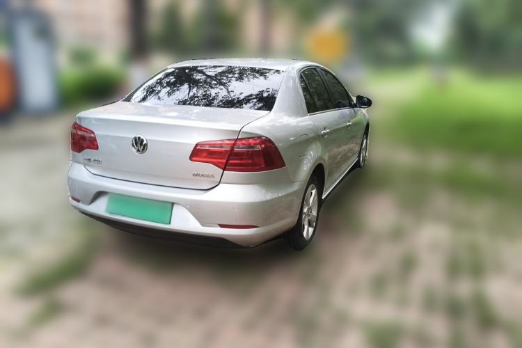 Used Volkswagen Bora 2013 1.6L Automatic Comfort Model Rear Right 45 Deg