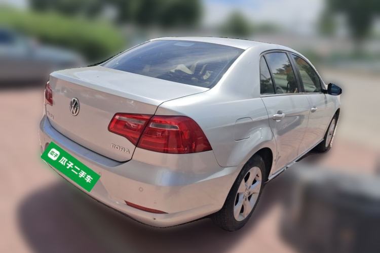 Used Volkswagen Bora 2013 1.6L Automatic Comfort Model Rear Right 45 Deg