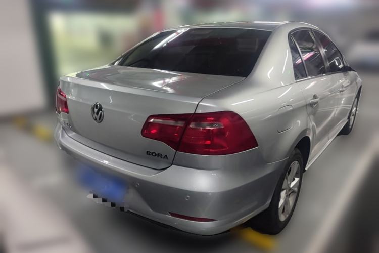Used Volkswagen Bora 2013 1.6L Automatic Comfort Model Rear Right 45 Deg