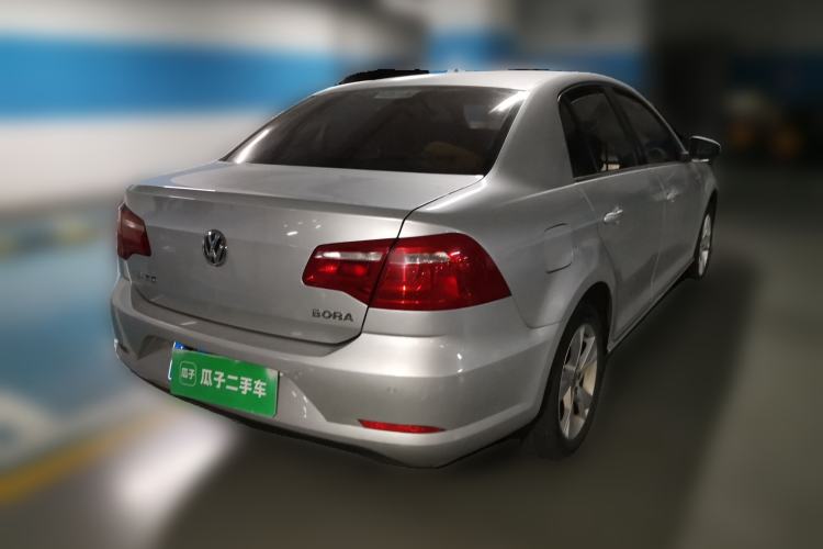 Used Volkswagen Bora 2013 1.6L Automatic Comfort Model Rear Right 45 Deg