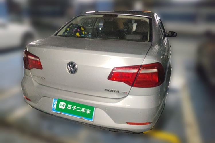 Used Volkswagen Bora 2013 1.4T Manual Comfort Model Rear Right 45 Deg
