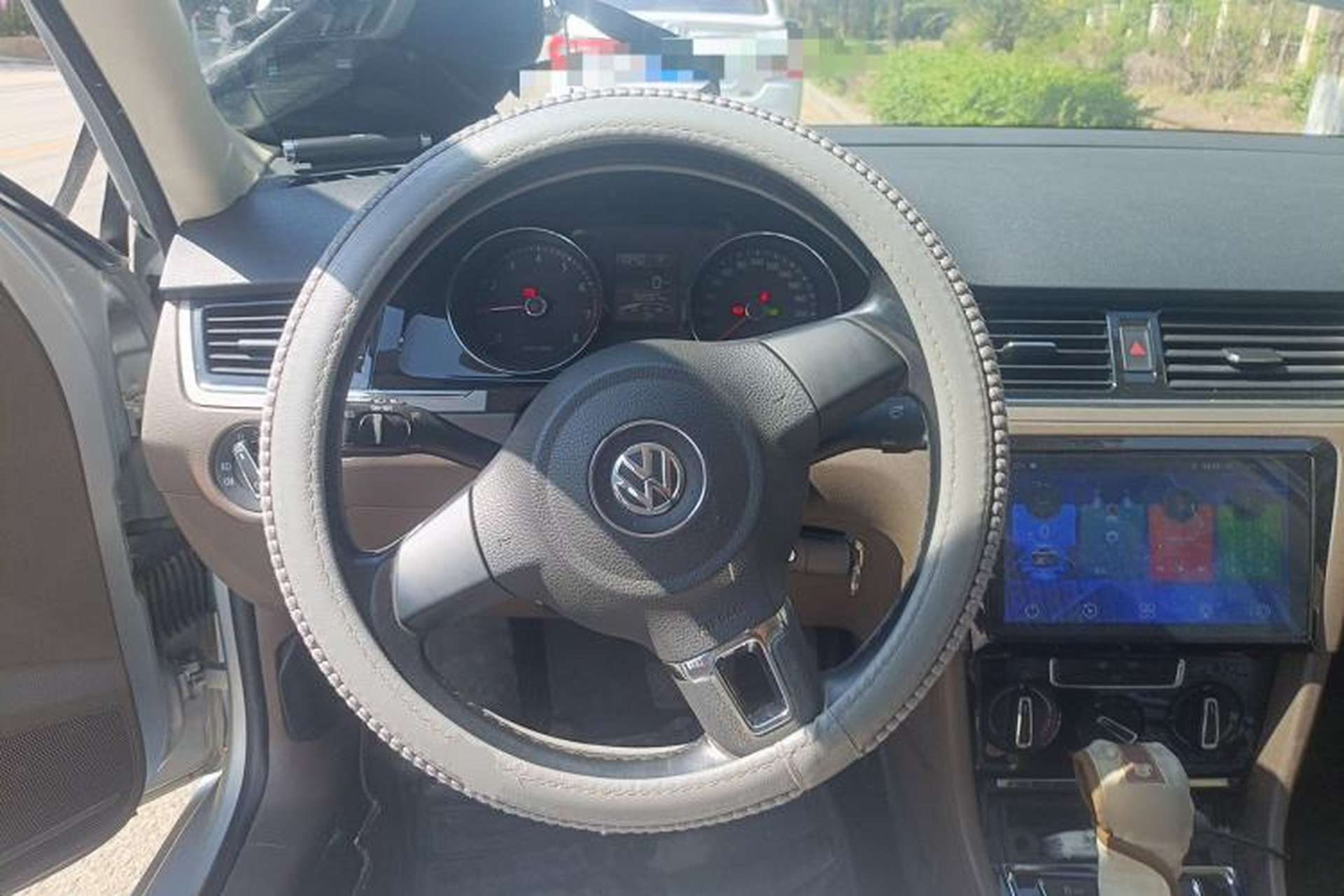 Used Volkswagen Bora 2013 1.6L Automatic Comfort Model Steering Wheel