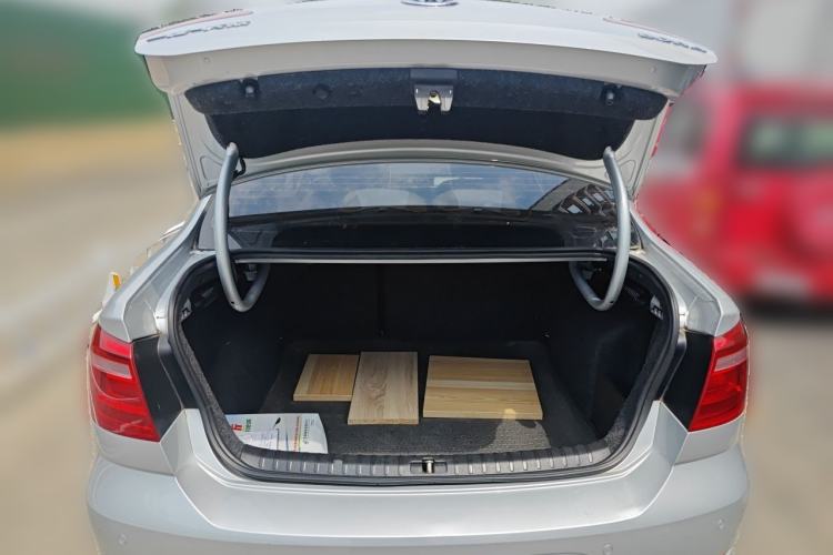 Used Volkswagen Bora 2013 1.6L Automatic Comfort Model Trunk
