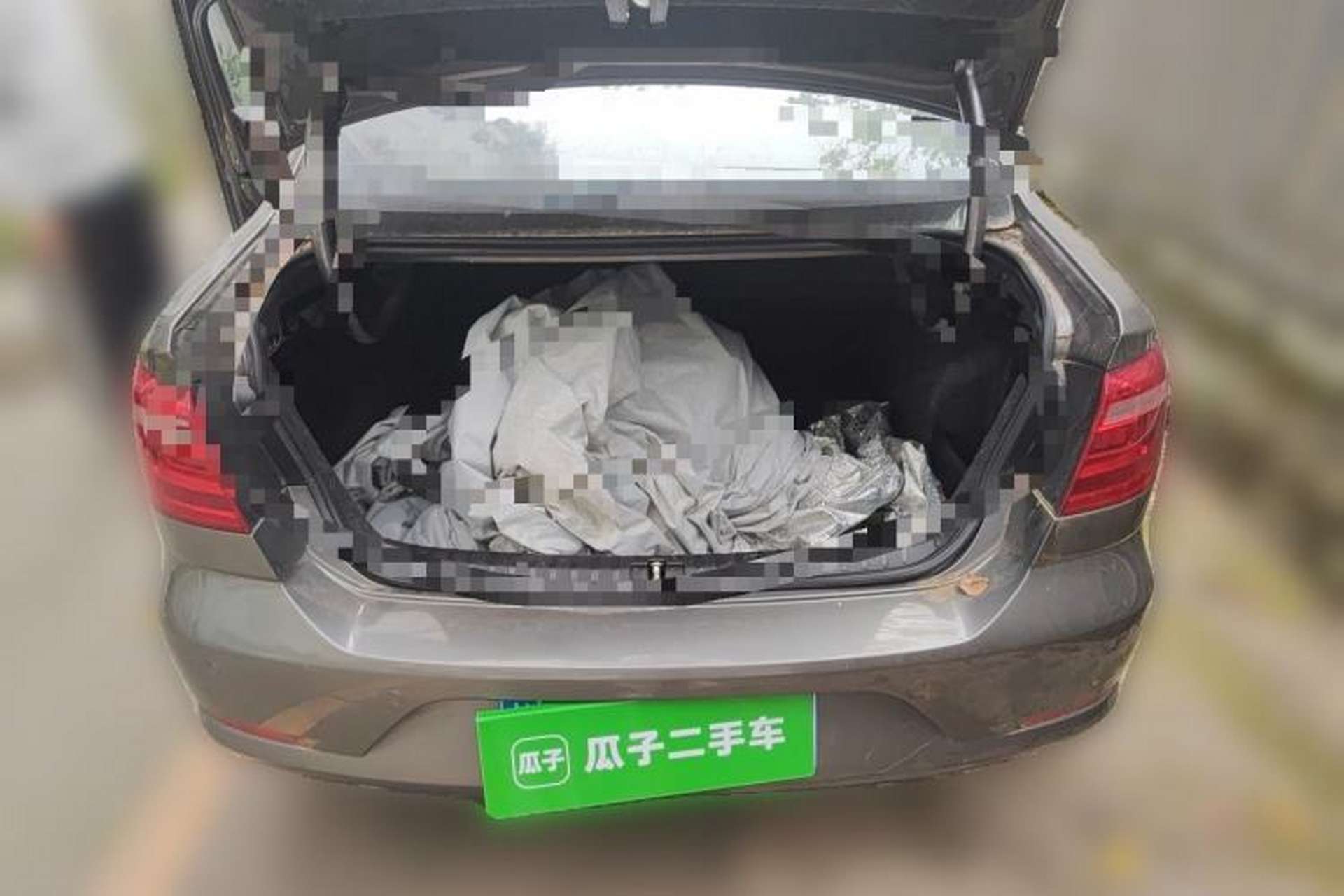 Used Volkswagen Bora 2013 1.6L Manual Comfort Model Trunk