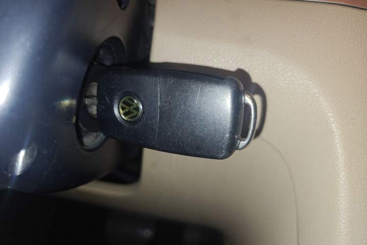 Used Volkswagen Bora 2013 1.6L Automatic Comfort Model Vehicle Key