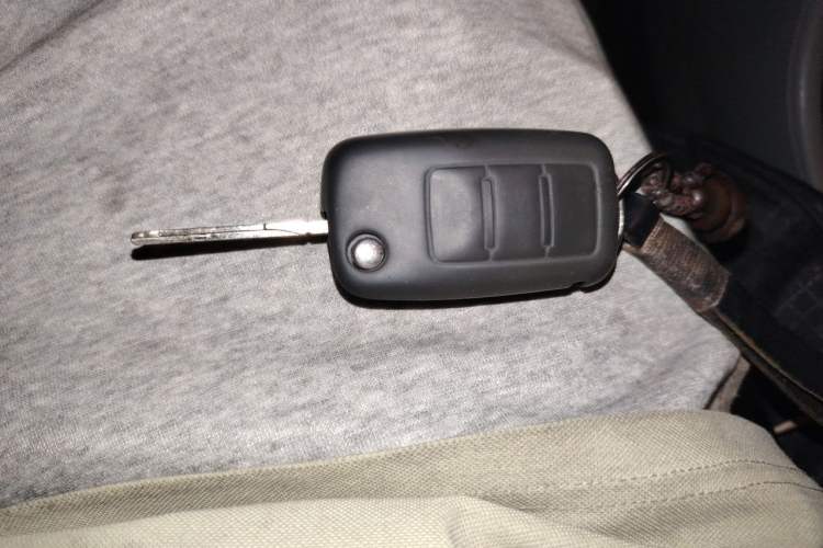 Used Volkswagen Bora 2013 1.6L Automatic Fashion Model Vehicle Key